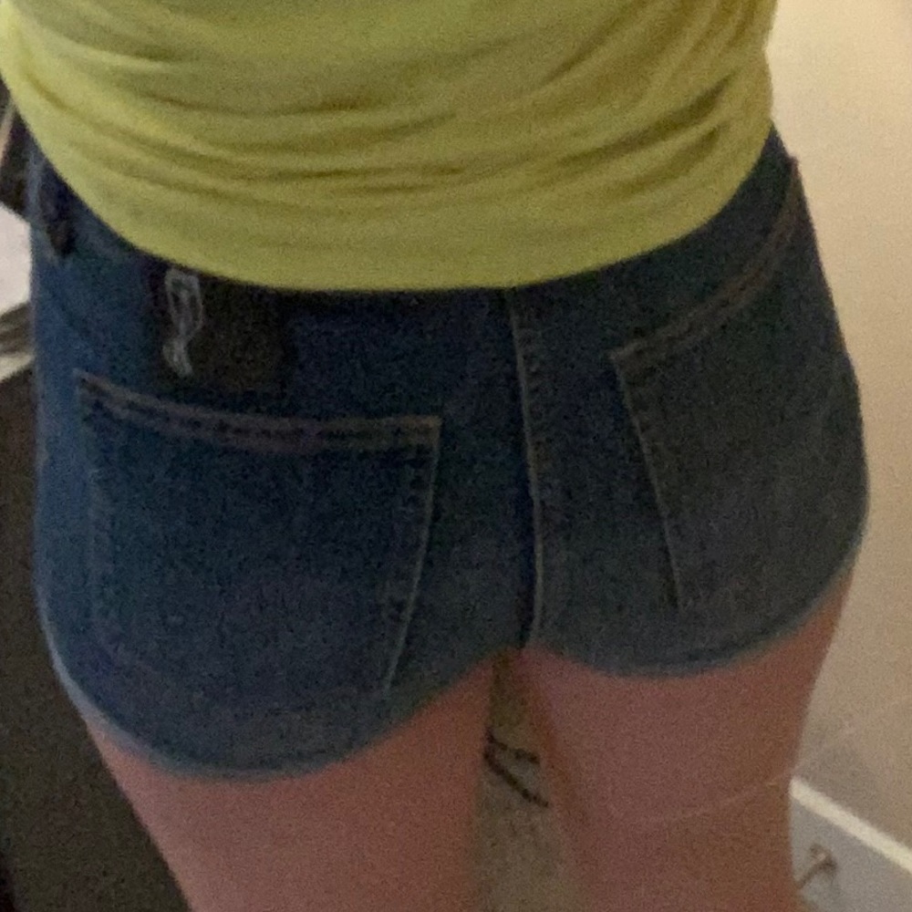H&M High Waist Shorts - Jean Shorts, size 8, NEW! - Picture 11 of 12